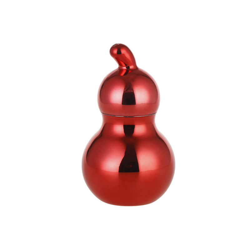 Botella curva premium con acabado galvanizado de 150 ml